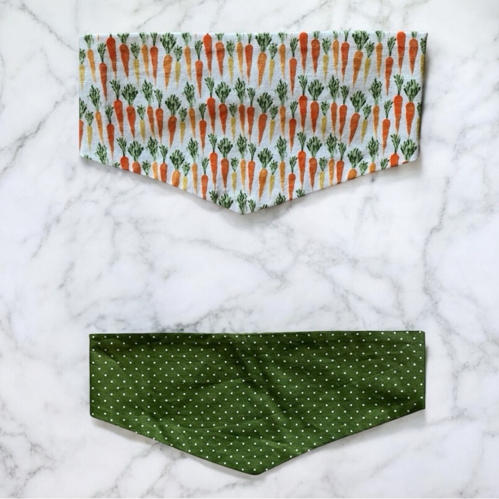 DOG Bandana - Easter Carrots & Polka Dots - Size L Large - Picture 1 of 1